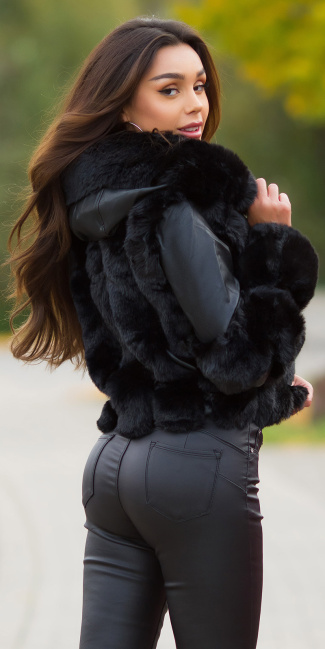 Short Faux Fur Winter jacket with Hood Black